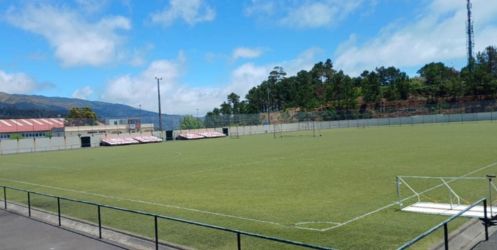 Exibição ofensiva: Estrela Da Calheta Fc 