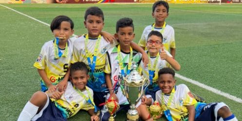 Unión Canaria campeón de la categoría Sub-10 - Oro al vencer a C.F La Guaira Sport por 1-0 