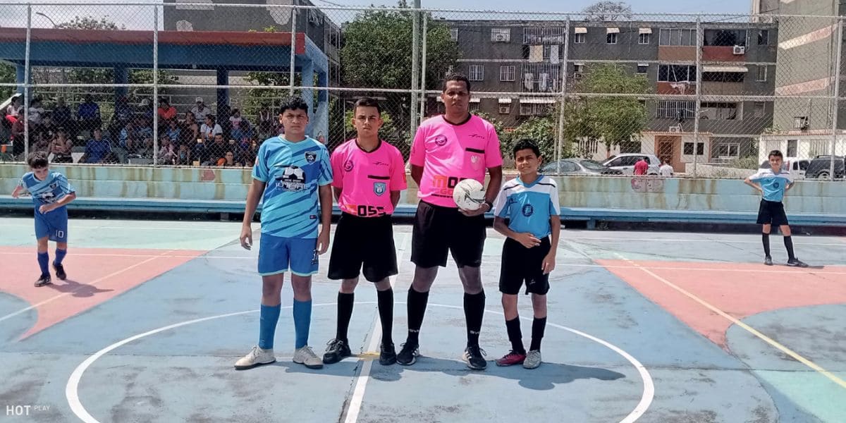 Carayaca Sport Club demuestra su poder ofensivo al vencer a Meme Sport 